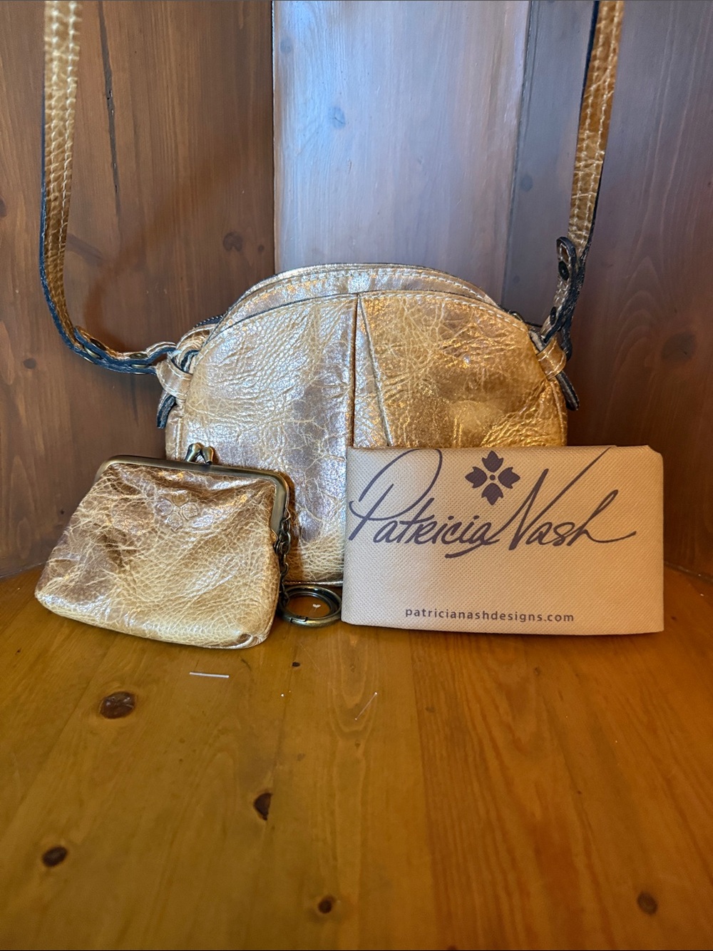 Patricia Nash Vintage Distressed Metallic Collection  purse & change purse set